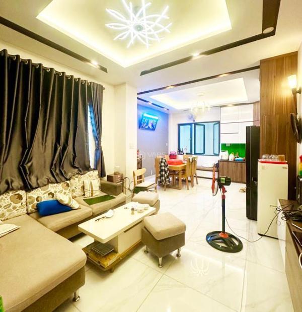 Bán Nhà mặt phố 96m²