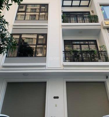 Cho thuê nhà Trung 🏚️ Văn, 90m2, 5 tầng, thang máy, làm văn phòng, trung tâm đào tạo