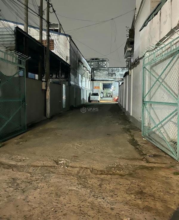 Cho thuê ☘ kho diện tích sử dụng 300m2, q. tân phú