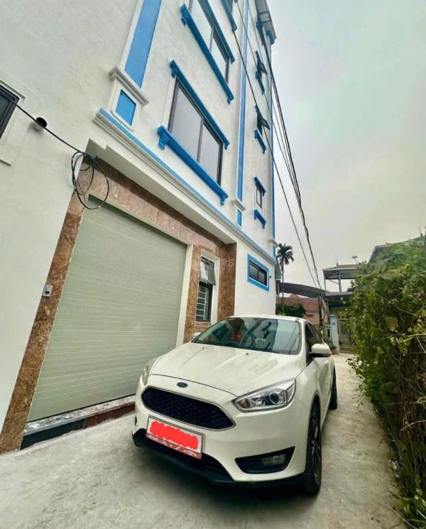 Nhà 5 💥 tầng ôtô dừng cửa. trục chính ngọc kiệu, tân lập. cách 800m đến vinhomes đ