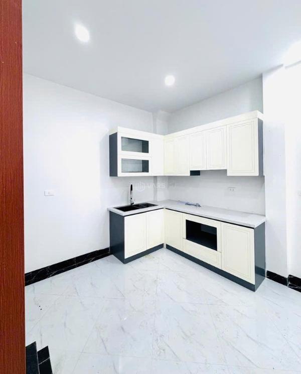 Bán nhà trương định, full nội thất, 🌊 ô tô đõ cổng, 6 tầng, 46m2 giá 7,5 tỷ