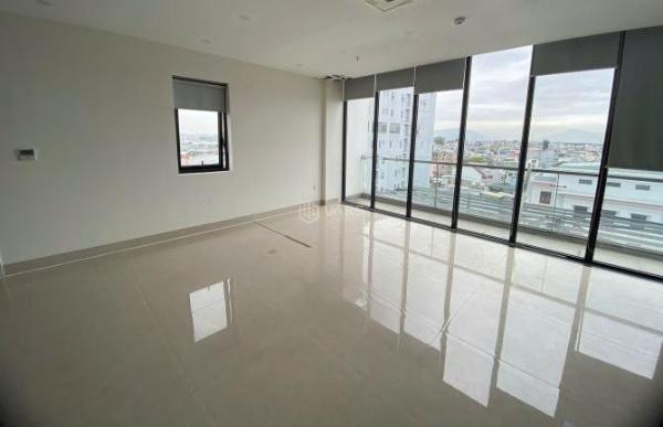 VĂN PHÒNG CHO THUÊ mặt tiền GẦN NGUYỄN VĂN LINH - Chỉ 🌊 từ 7,5 tr/th