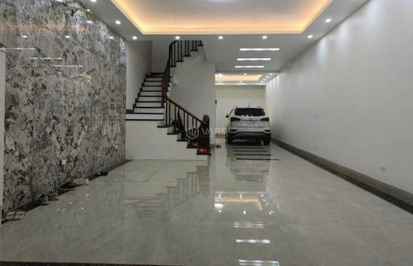 Cho thuê Nhà mặt phố 110m²