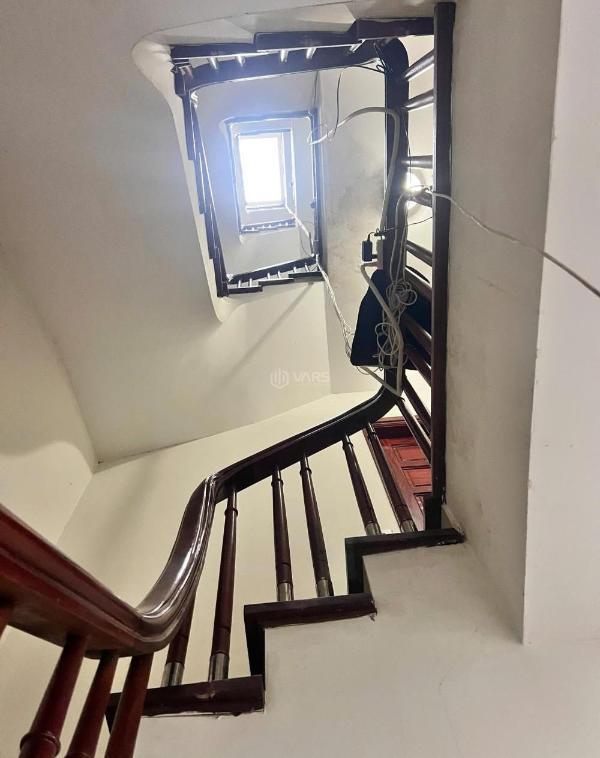 Chính chủ bán 🏚️ gấp tòa căn hộ dịch vụ full phòng đường láng