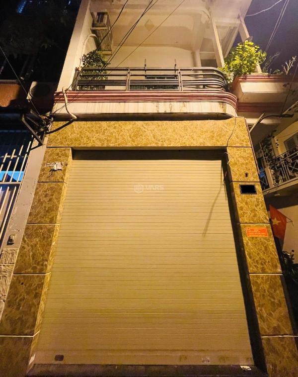 Cần bán Nhà mặt phố 38m²