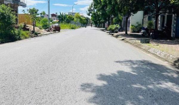 Bán Đất nền riêng lẻ 100m²