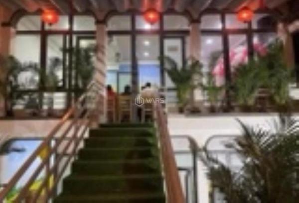 Chủ cần bán Nhà mặt phố 187m²