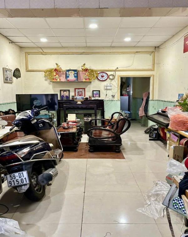 ⭐️ nhà nở hậu 2 🆘 tầng 53m2 nguyễn thị sóc hm