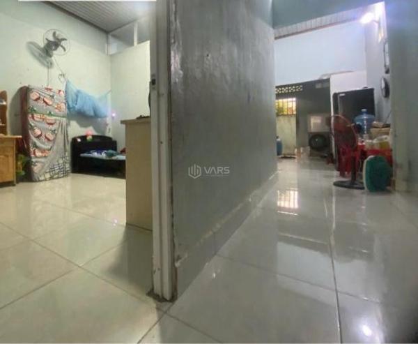 Cần bán Nhà trong hẻm 100m²