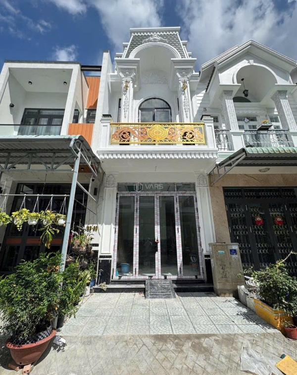 Bán nhà mới xây 64m2 giá 3 tỷ 990 khu tiểu dự án nhi đồng 🏣 nguyễn văn cừ