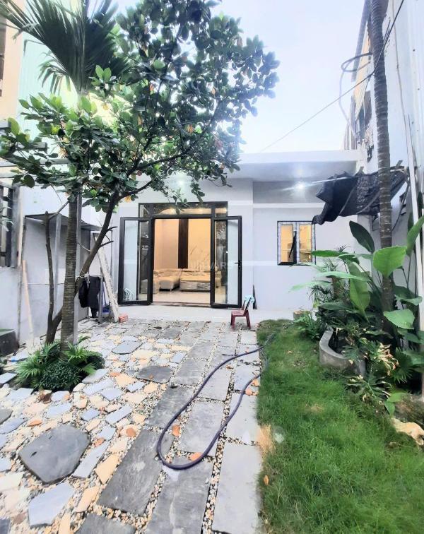 Bán nhà sân vườn kiệt 3m thành vinh, 🏢 thọ quang, sơn trà