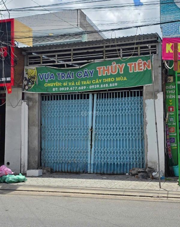 Chủ cho thuê Nhà mặt phố 130m²