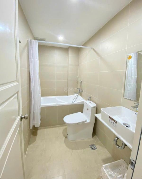 Cần bán Nhà mặt phố 150m²