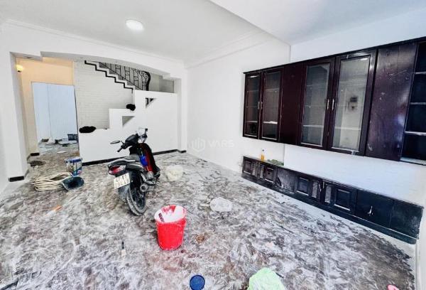 Mặt tiền kinh doanh ngay trục xuyên tâm 🏡 lê văn sỹ, 60m2 4 tầng, gần 5m mt, 13.
