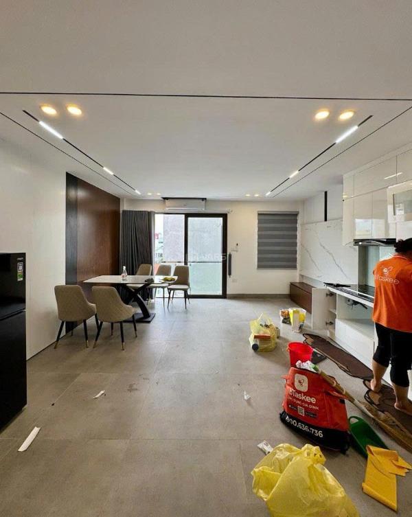 Bán Nhà mặt phố 112m²