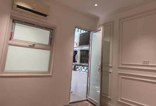 Cần bán Nhà trong hẻm 18m²