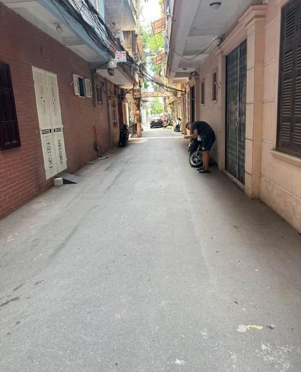 Bán nhà thanh xuân, bagac đỗ cửa, 10m ra ô tô tránh, full nội thất, 7.15 👍 tỷ