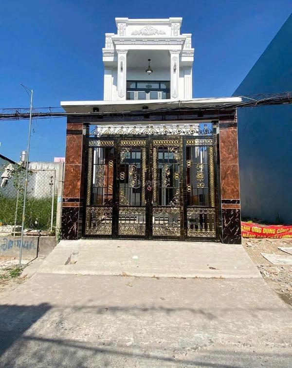 Bán căn nhà mặt tiền khu 🆘 dân cư 3a, 1 trệt1 lầu 3 phòng ngủ, giá bán 3,65 tỷ