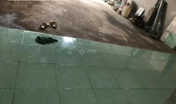 Chủ cần bán Nhà trong hẻm 100m²