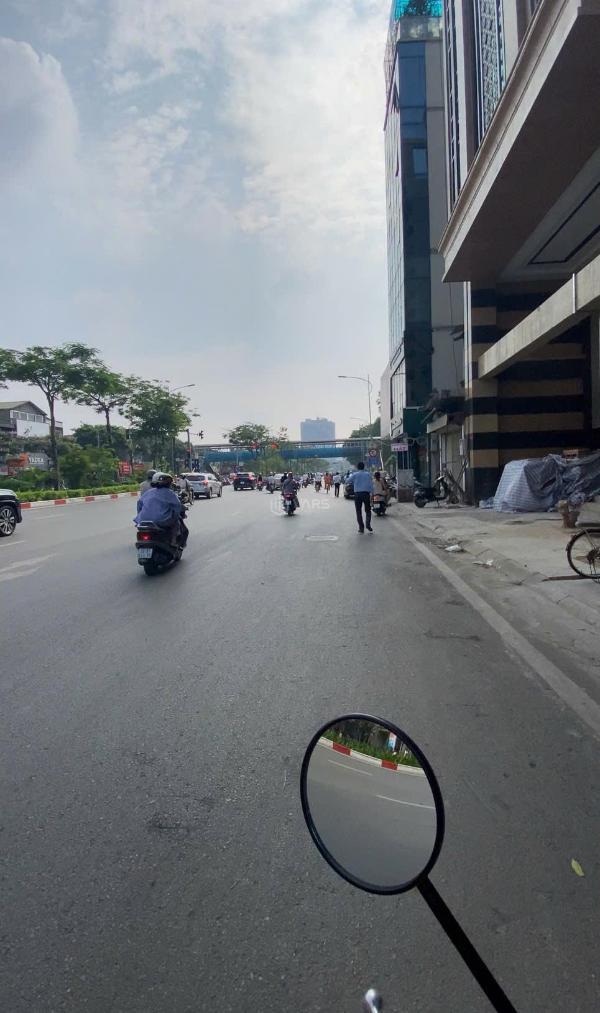 Siêu phẩm mp đại cồ việt hbt 195m² mt 🏡 6.8m 9t hầm ô tô dòng tiền 250tr/th 155 tỷ