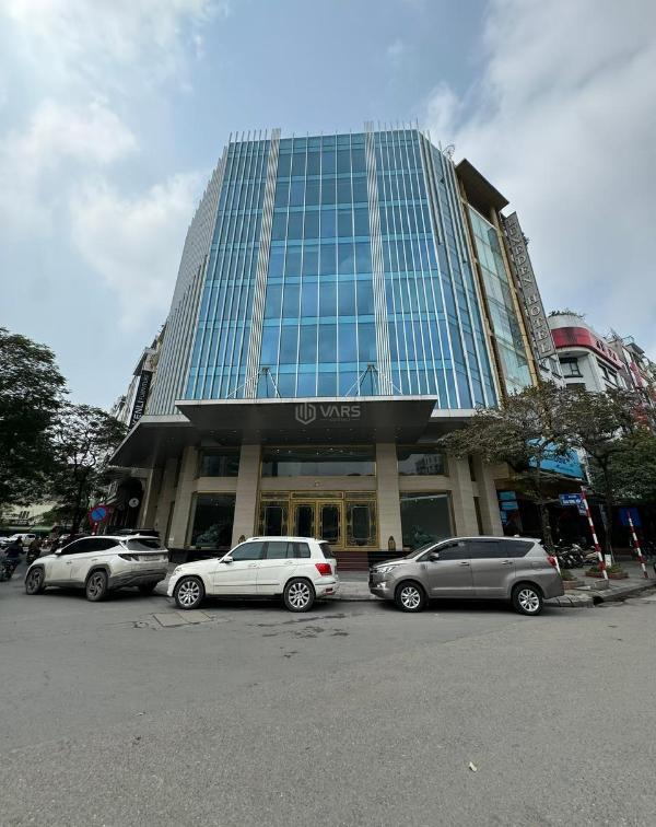 Cho thuê Văn phòng, toà nhà văn phòng 310m²
