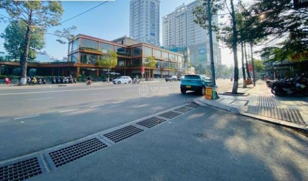 BÁN GẤP NHÀ MẶT TIỀN NHÁNH ĐƯỜNG VÕ THỊ SÁU 🏣 PHƯỜNG QUYẾT THẮNG 143m2