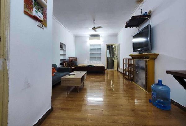 Cho thuê căn hộ tập thể phố ngọc hà, ba đình- ô tô 🏡 đỗ cầu thang - gần phố