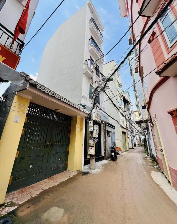Bán Nhà trong hẻm 35m²