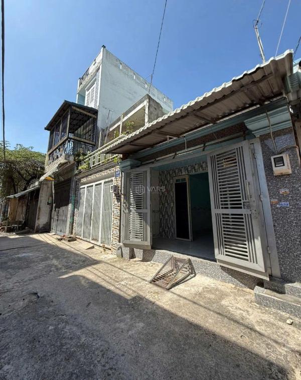 Bán Nhà trong hẻm 56m²