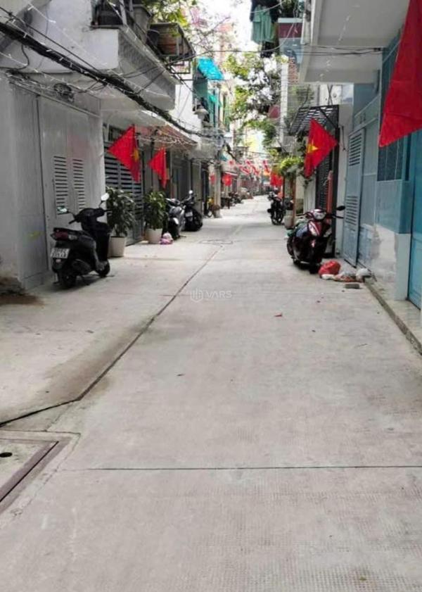 Hẻm 4m phạm văn hai hxh thông thoáng , nhà 🏘️ nở hậu .
