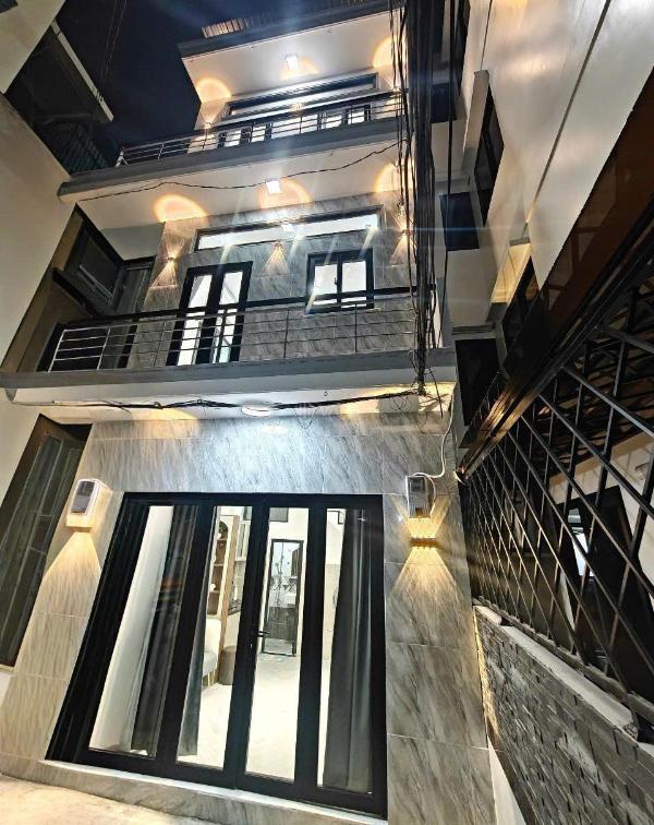 Chủ cần bán Nhà trong hẻm 18.3m²