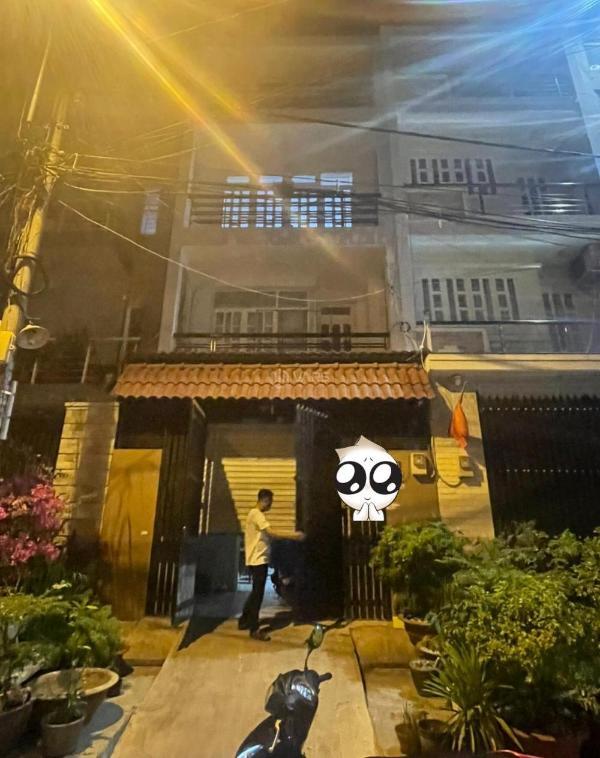 Bán Nhà mặt phố 67m²
