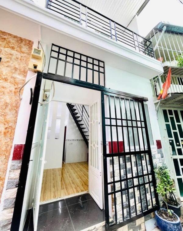 Nhà nở hậu 2 tầng 30m2 🏢 hà đặc q12