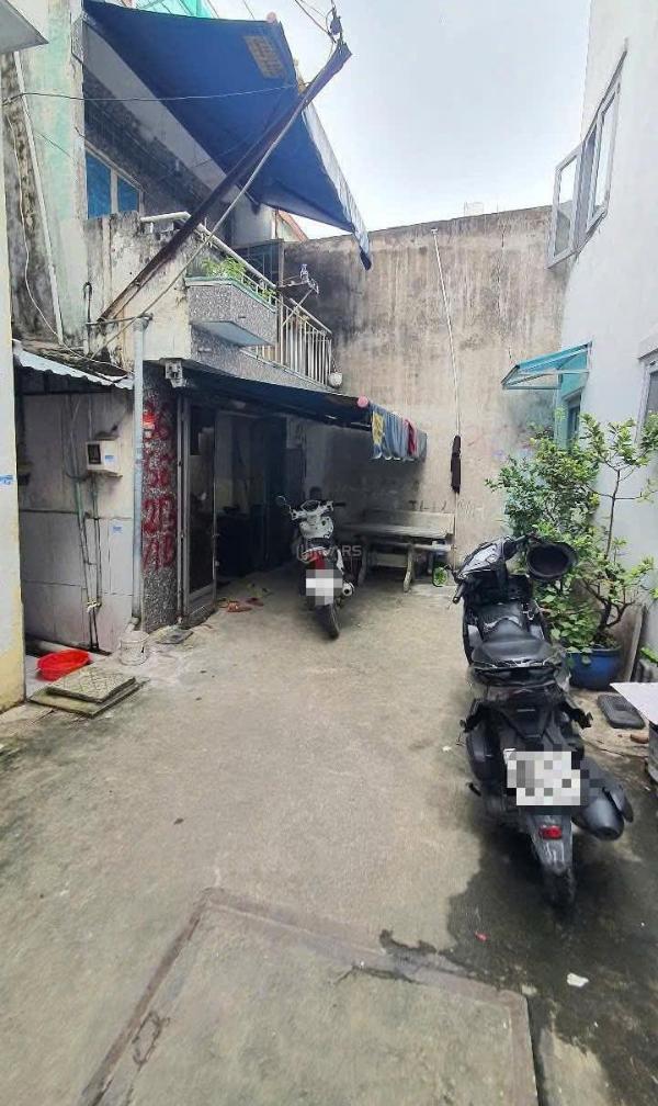 Cần bán Nhà trong hẻm 54m²