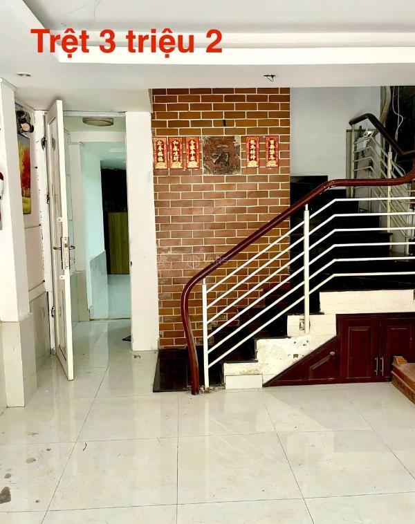 Còn đúng 2 phòng trệt giá rẻ 2tr chỉ cần 🏤 mang quần áo vào ở