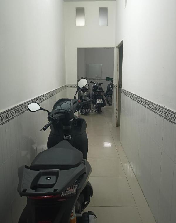 Cho thuê Nhà mặt phố 125m²