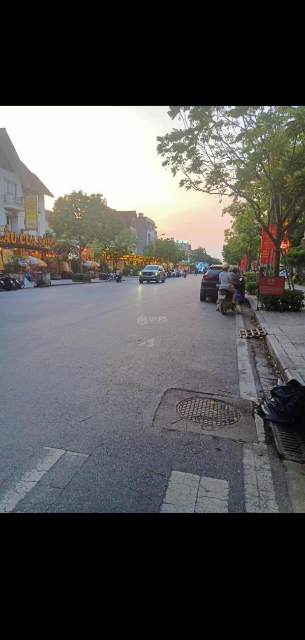 Kđt: dương nội-hà đông. dt:185m2 🏡 x 5t x 9m.mt.