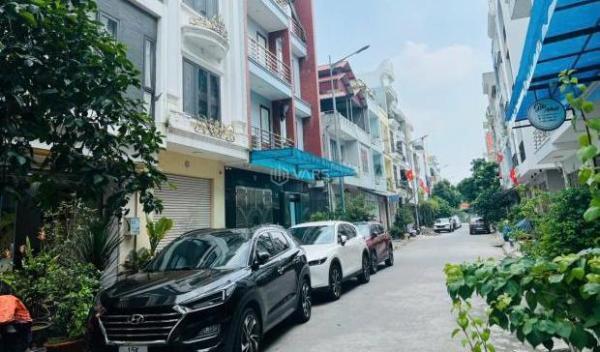 ⭐️CHO THUÊ NHÀ RIÊNG TẠI 🏘️ VINHOMES RIVERSIDE
