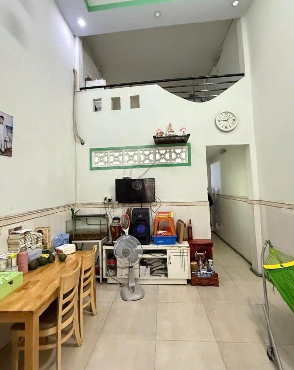 Bán Nhà trong hẻm 44m²