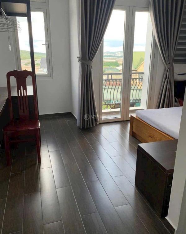 Chủ cần bán Nhà mặt phố 73m²