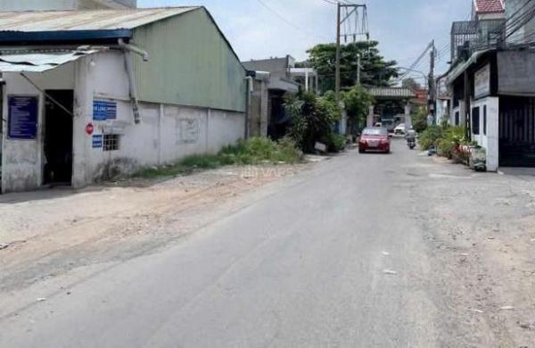 Chủ cần bán Nhà xưởng, nhà kho 3249m²