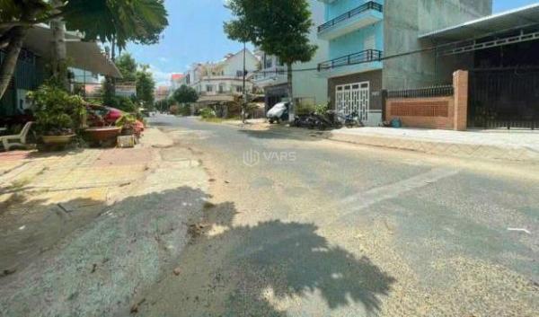 Chủ cần bán nền GÓC VỊ TRÍ ĐẸP 🏘️ đường A8 &B2 KDC Hưng Phú, TP Cần Thơ