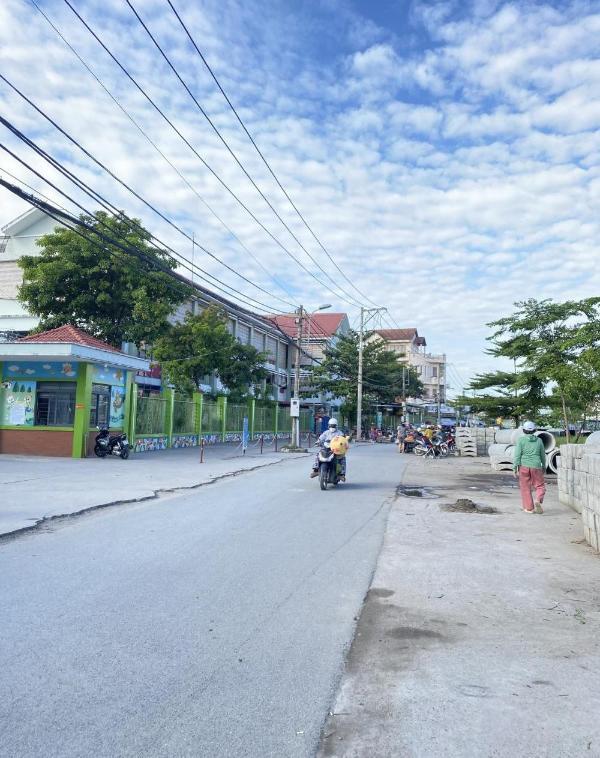 Cơ hội sở hữu nhà ☘ gần ubnd phú hữu quận 9 gần 70m², sổ riêng, giá chỉ 4.2 ty