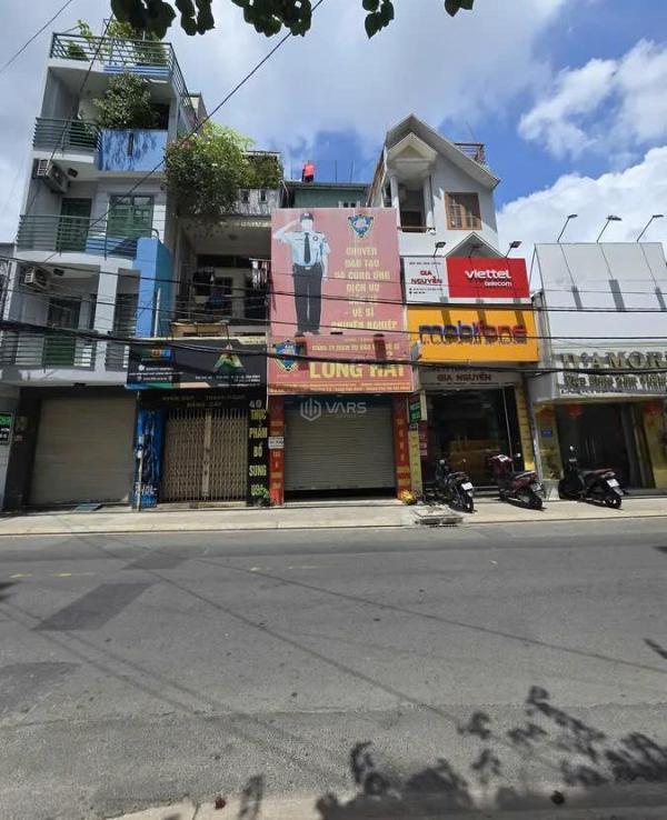 Cần bán Nhà mặt phố 60m²