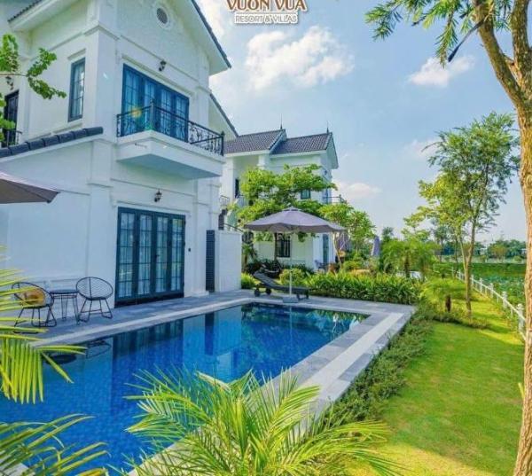 Bán Nhà mặt phố 337m²