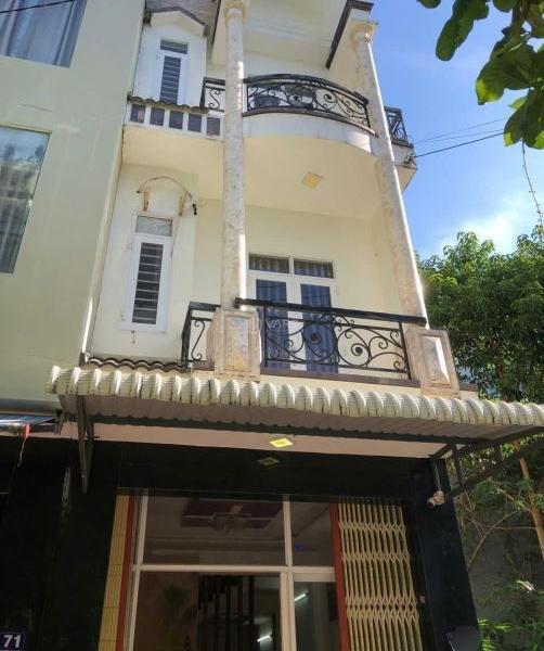 Cần bán Nhà mặt phố 40m²
