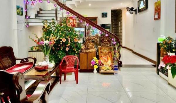 Chủ cho thuê Nhà trong hẻm 80m²