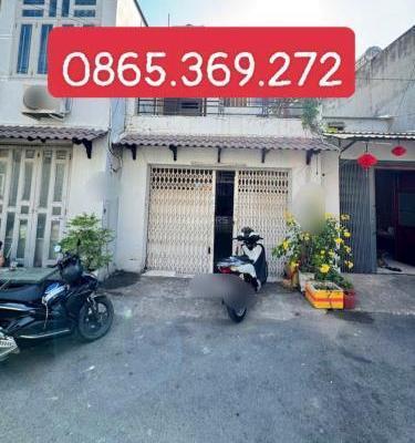 Bán Nhà mặt phố 65m²