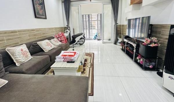 Sắp đi định cư, bán gấp nhà đẹp, hẻm xe hơi 4 tầng Lê Thúc Hoạch, khu sầm uất chỉ 6.x 🏦 tỷ,