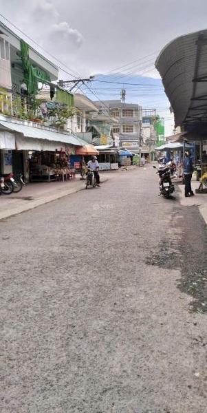 Chủ cần bán Nhà mặt phố 198m²